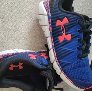 Boys Y2 underarmour shoes